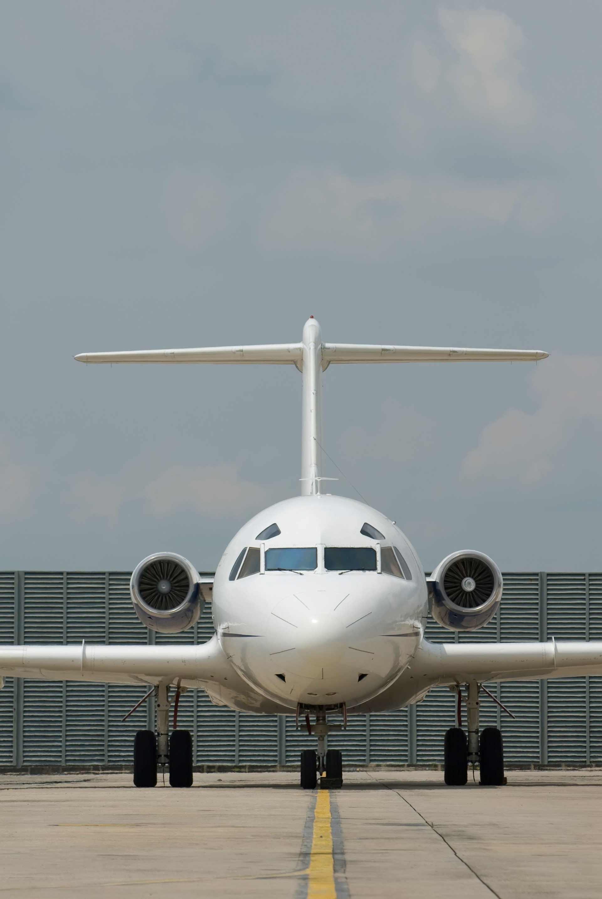 Fokker Friendship F-28 ready to take off.